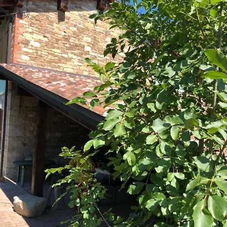Casa Vacanze Sulle Colline Parmensi A Vakantiehuis